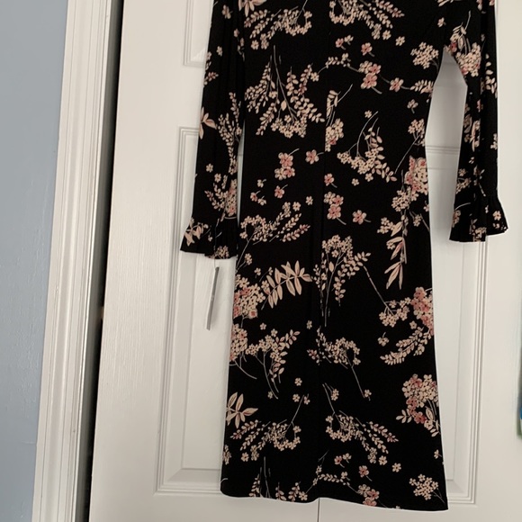 American Living Dress - Picture 11 of 13